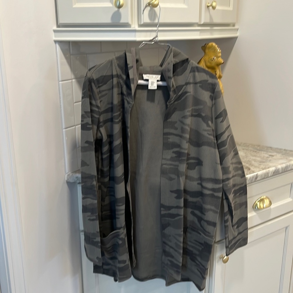 Lightweight camo sweater by Rachel Zoe